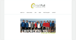 Desktop Screenshot of halffullrunning.com